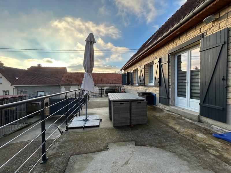 Maison - 97 m² - 4 pièces