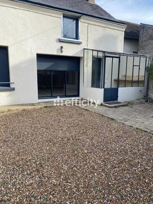 Maison - 140 m² - 4 pièces