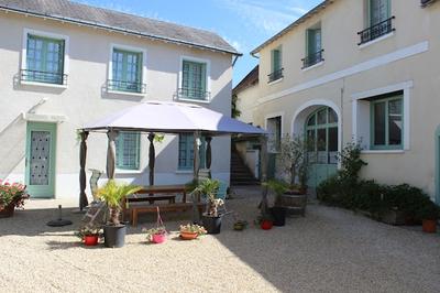 Maison - 590 m² - 29 pièces