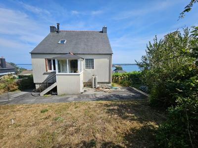 Maison - 85 m² - 5 pièces