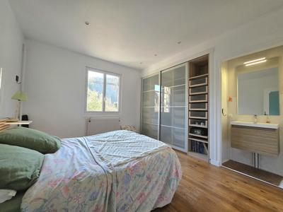 Maison - 156 m² - 6 pièces