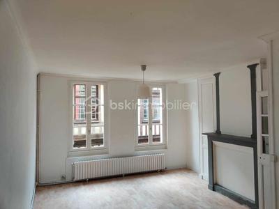 Maison de ville - 71 m² - 5 pièces