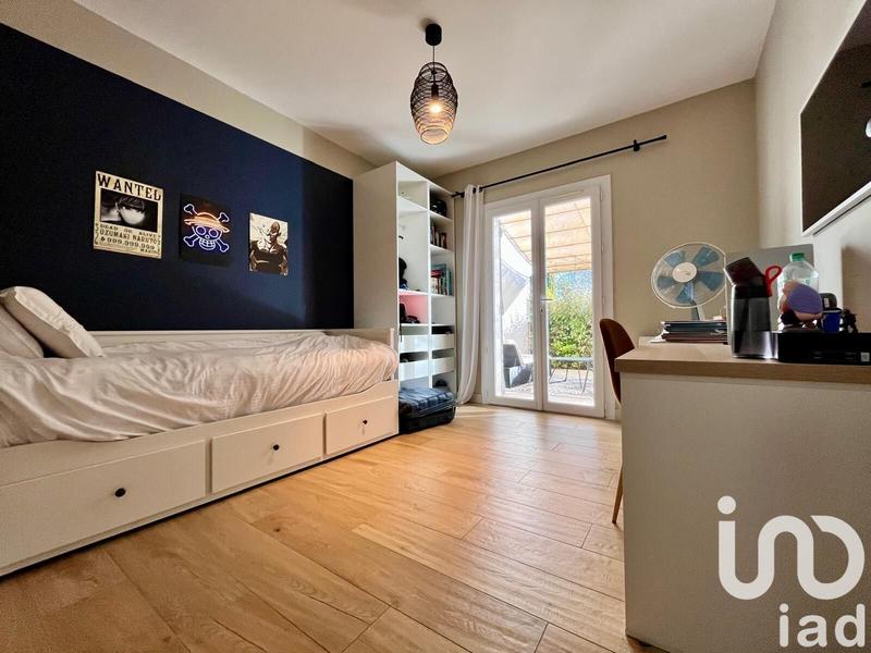 Maison - 180 m² - 7 pièces