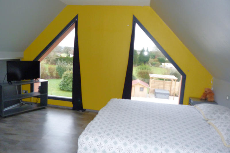 Maison - 213 m² - 10 pièces