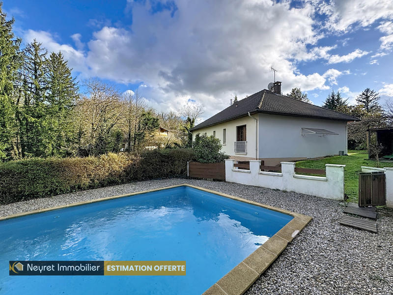 Maison - 170 m² - 7 pièces