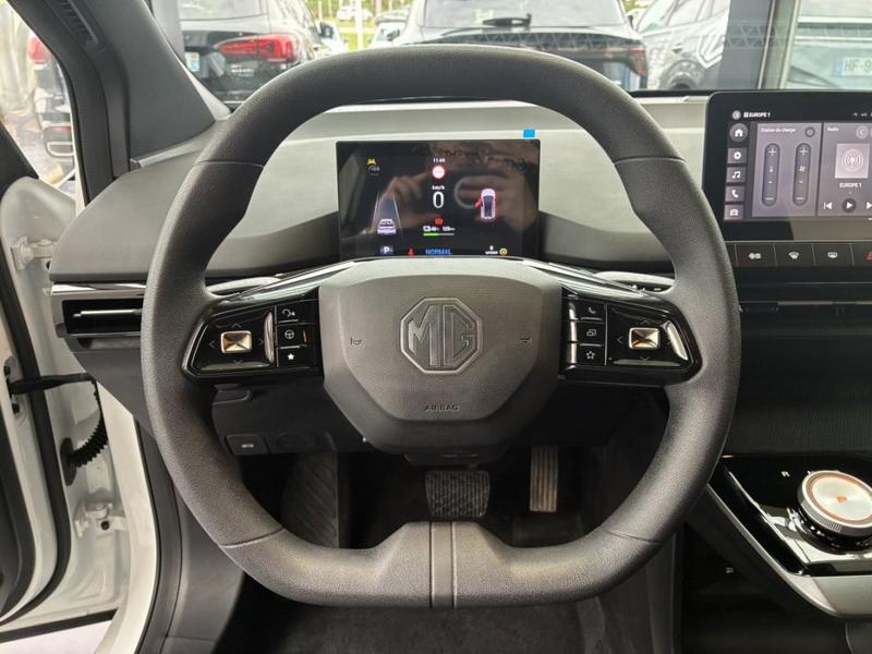 Mg Mg4 Electric 51kwh - 125 Kw 2wd Standard