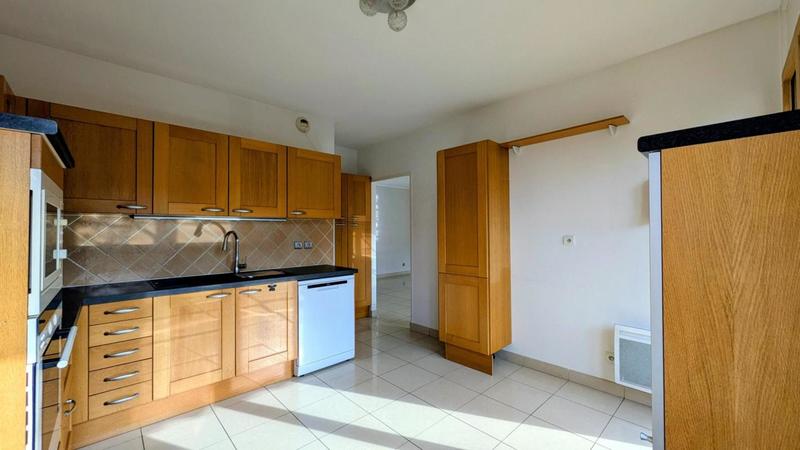 Appartement - 130 m² - 4 pièces