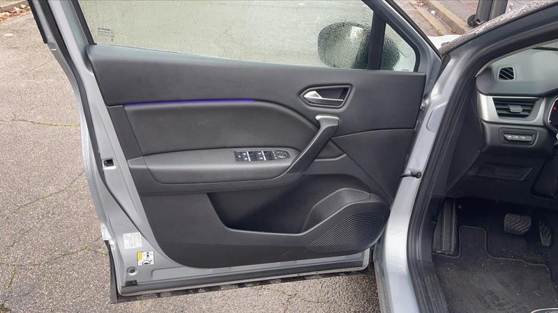 Renault Captur 1.3 TCe 140 Mild Hybrid Edc7 Intens