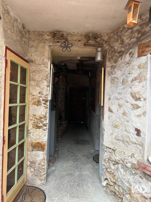 Maison - 200 m² - 9 pièces