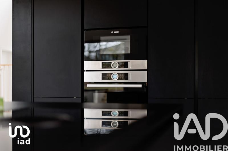 Maison de maîtres - 177 m² - 8 pièces