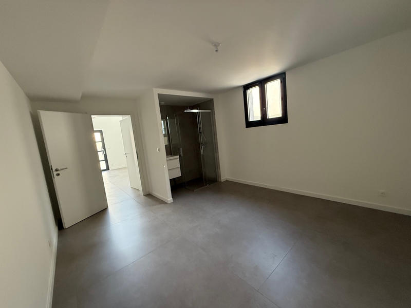 Maison - 157 m² - 6 pièces