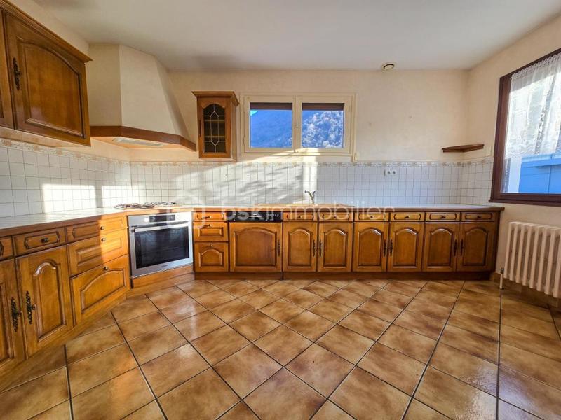 Maison - 160 m² - 5 pièces