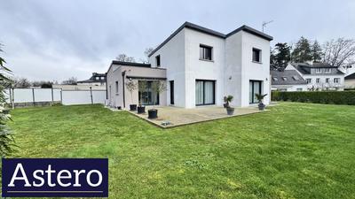 Maison - 143 m² - 6 pièces