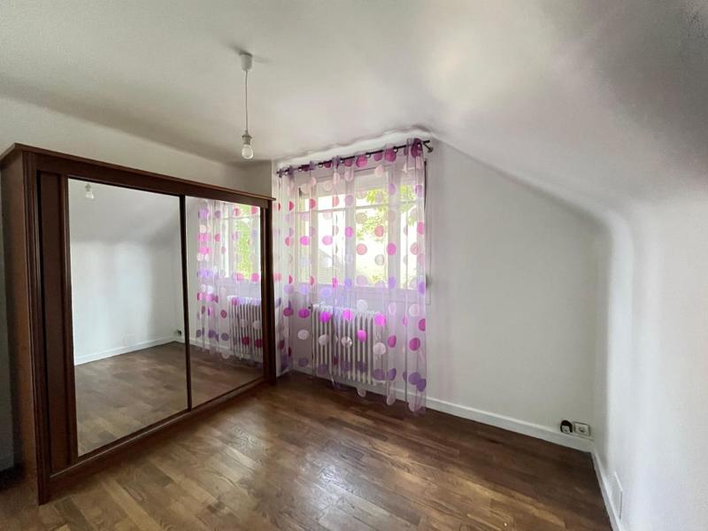 Maison - 159 m² - 6 pièces