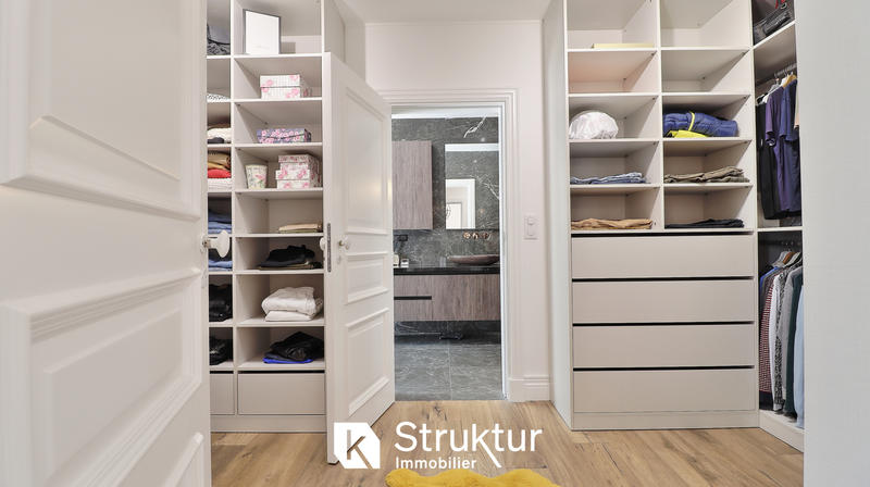 Villa - 290 m² - 7 pièces