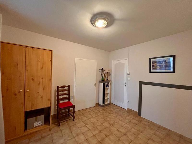 Maison - 181 m² - 8 pièces