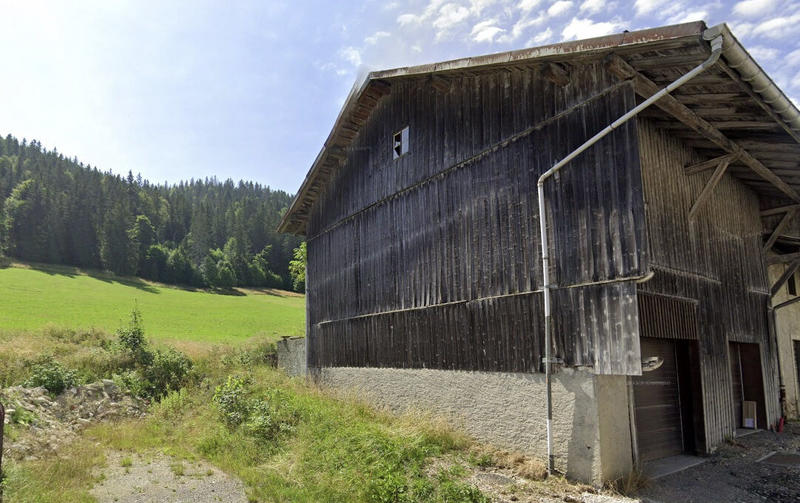 Maison - 156 m² - 2 pièces