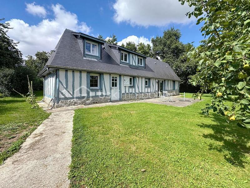 Propriété - 290 m² - 10 pièces