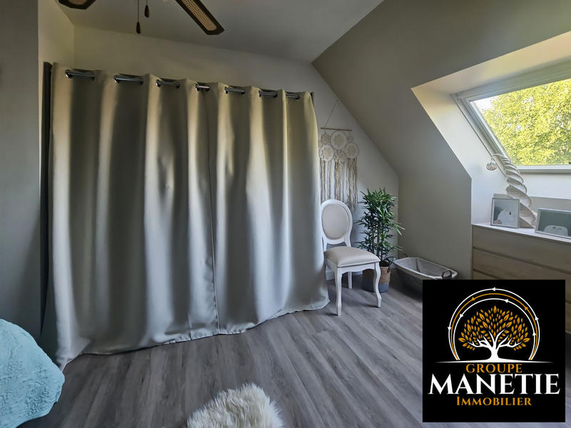 Maison - 102 m² - 6 pièces