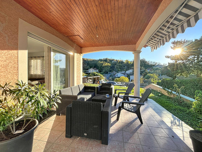 Maison - 144 m² - 5 pièces