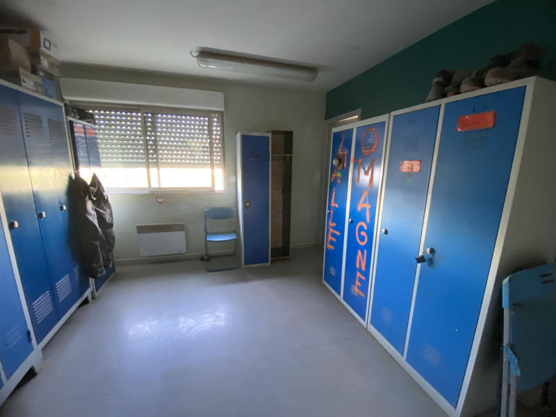 Local commercial - 840 m²