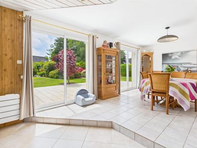 Maison - 195 m² - 7 pièces