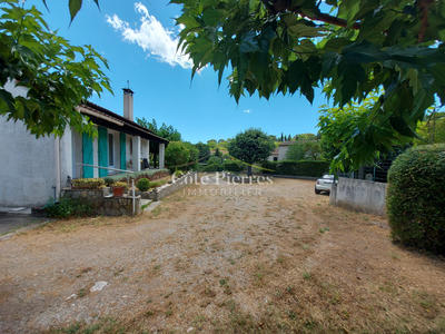 Maison - 150 m² - 7 pièces