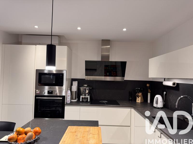 Maison - 85 m² - 5 pièces