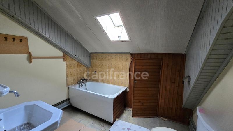 Appartement - 105 m² - 5 pièces