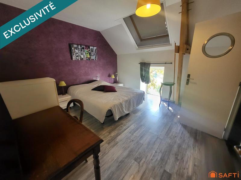 Maison - 300 m² - 5 pièces