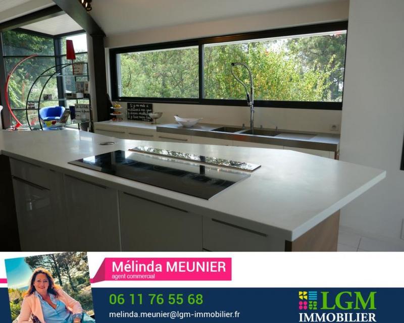 Villa - 184 m² - 5 pièces