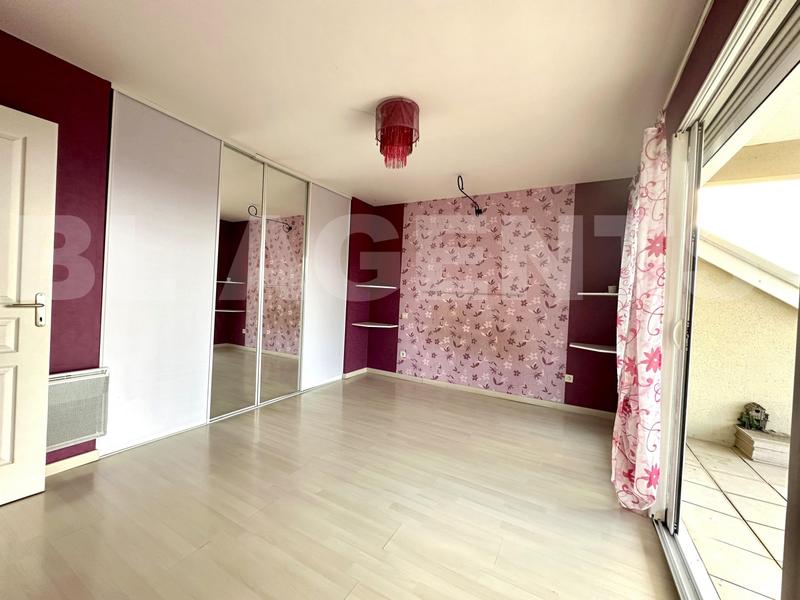 Villa - 163 m² - 6 pièces