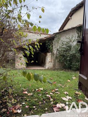 Maison - 271 m² - 6 pièces