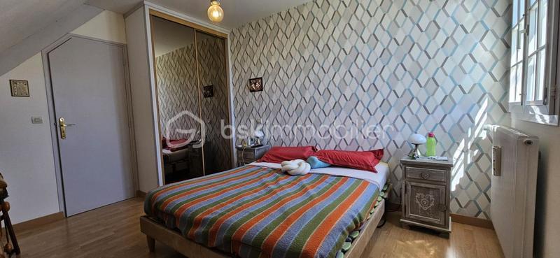 Maison traditionnelle - 159 m² - 6 pièces