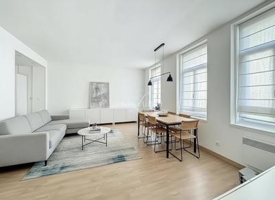 Appartement - 100 m² - 4 pièces