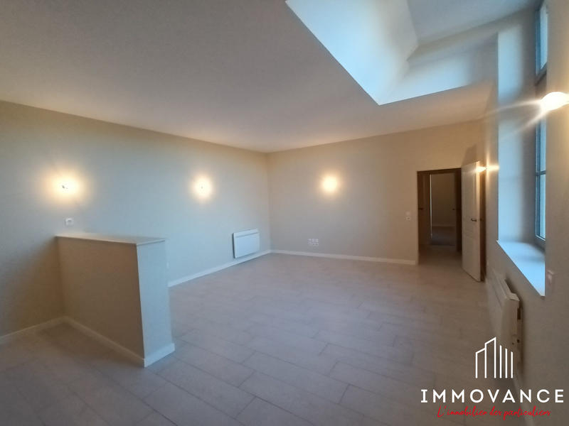 Appartement - 64 m² - 2 pièces