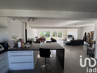 Maison - 143 m² - 5 pièces