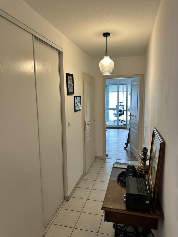 Appartement - 84 m² - 3 pièces