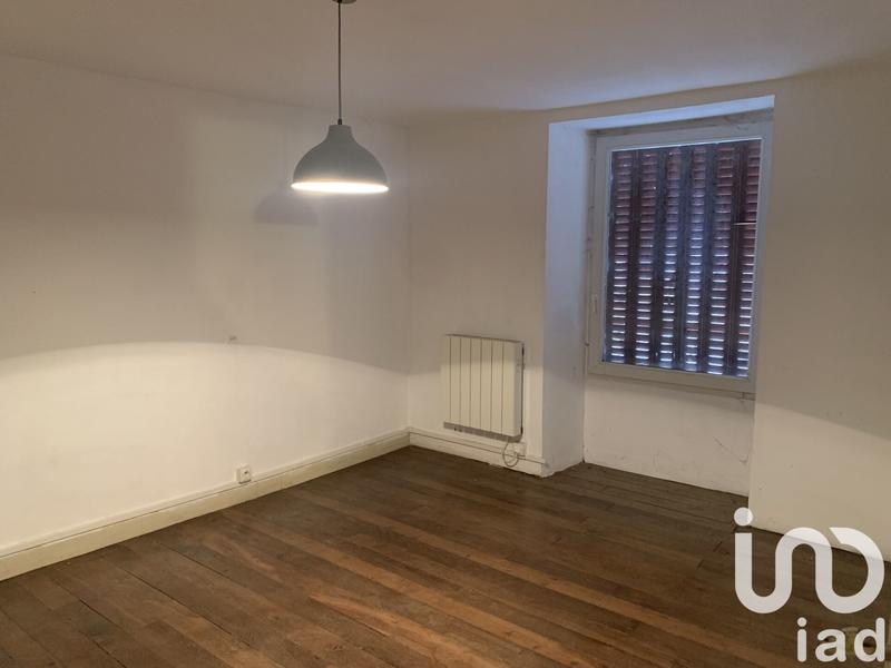 Maison - 228 m² - 8 pièces