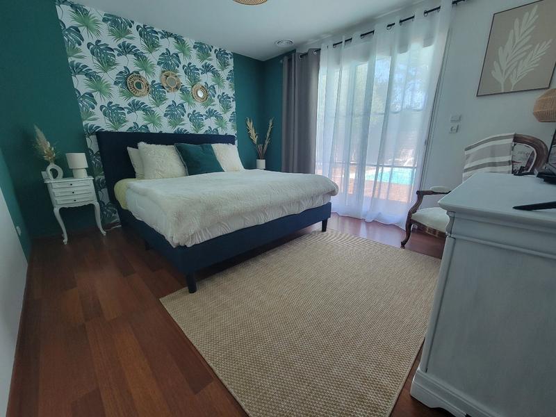 Maison contemporaine - 222 m² - 6 pièces