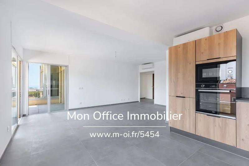 Appartement - 82 m² - 4 pièces