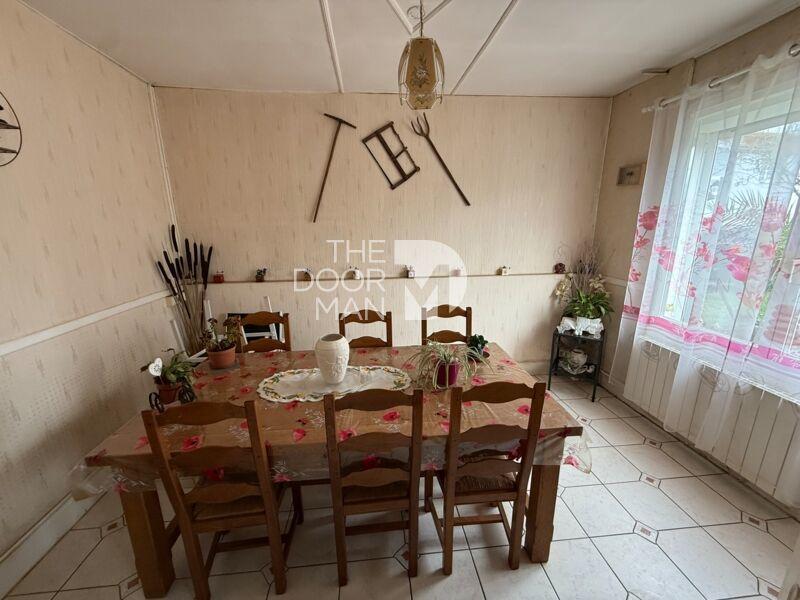 Maison - 56 m² - 5 pièces