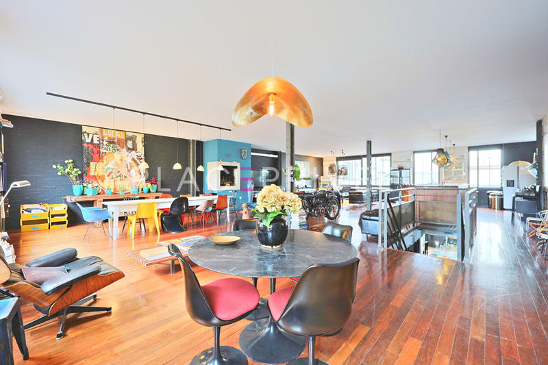 Appartement - 459 m² - 8 pièces