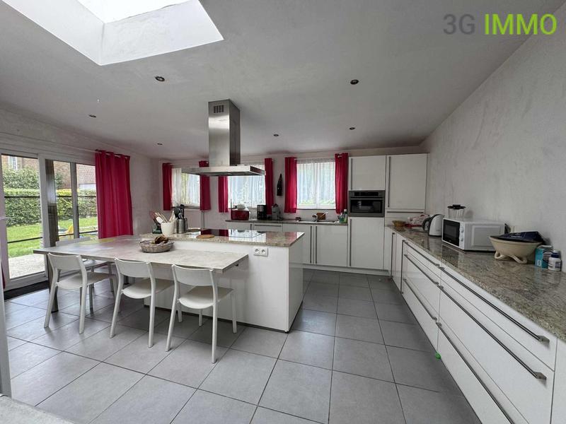 Maison - 188 m² - 6 pièces