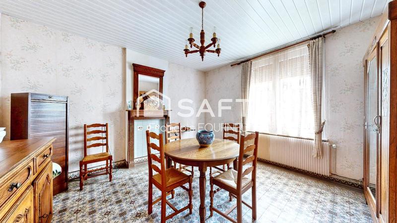 Maison - 95 m² - 5 pièces