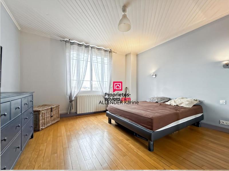 Maison - 190 m² - 7 pièces