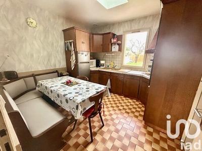 Maison - 88 m² - 4 pièces