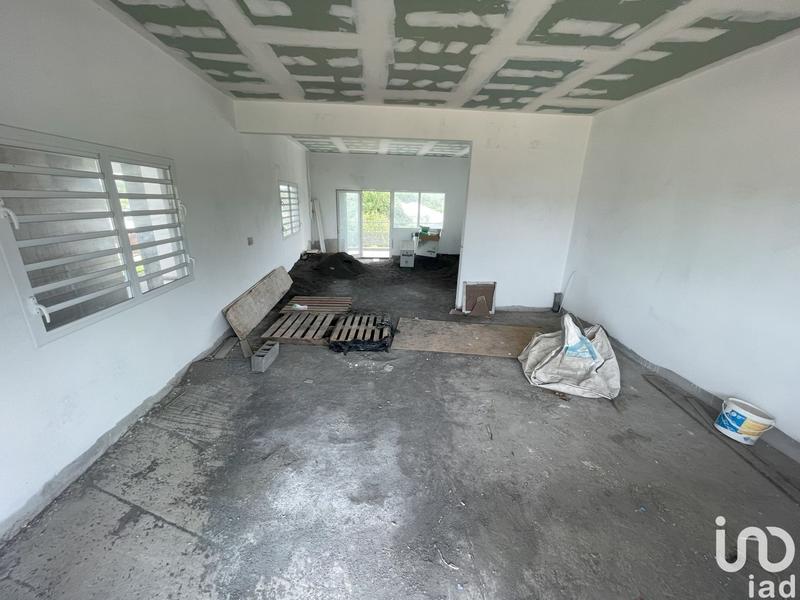 Local commercial - 204 m²