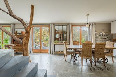 Maison - 177 m² - 7 pièces