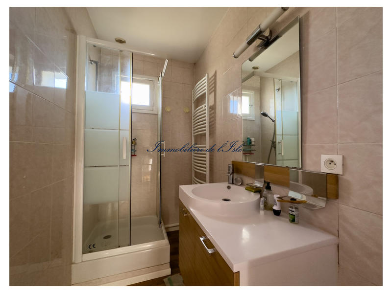 Maison - 266 m² - 12 pièces